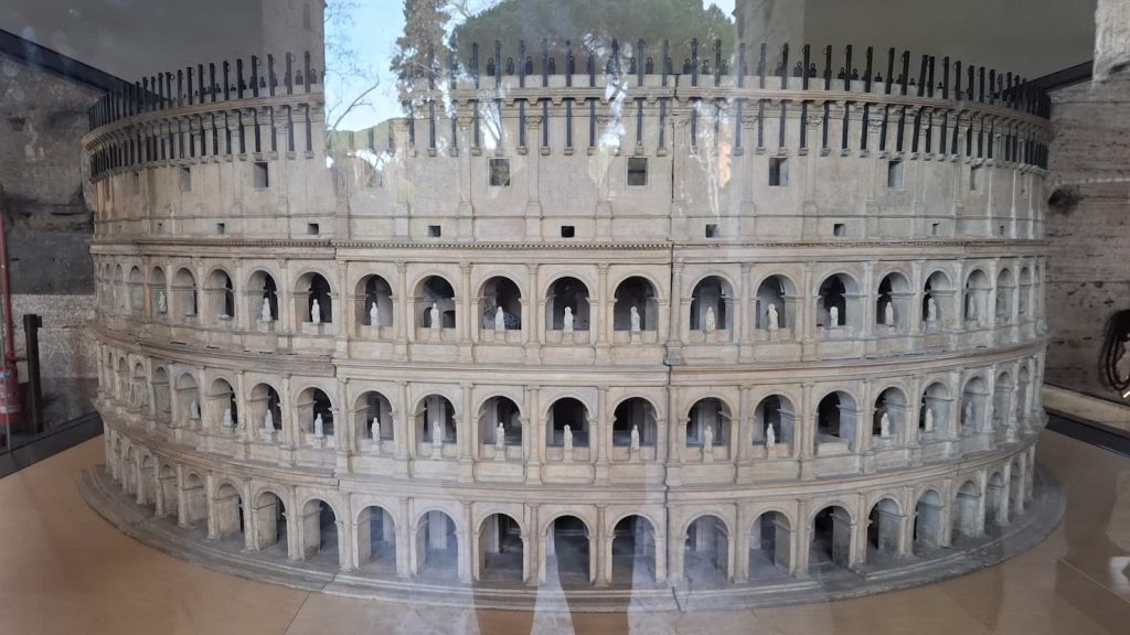 Modello del Colosseo originale